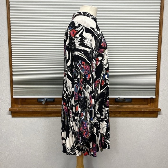 Free People Black Drift Away Cold-Shoulder Long Sleeve Tunic Top Size XS - Picture 9 of 16